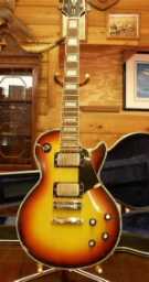 Japanese Gibson-clone LP Custom tri-burst.jpg